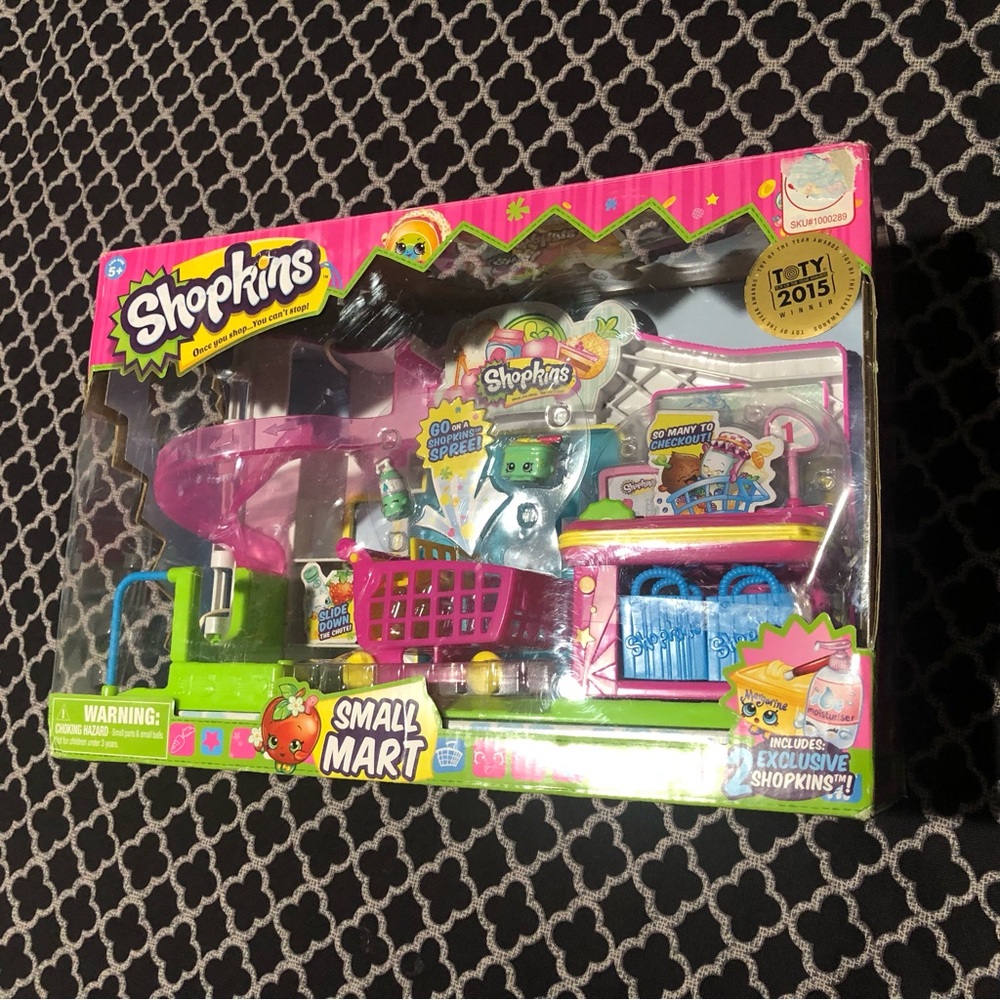 2015 SHOPKINS EXCLUSIVE SMALL MART LA'LOTION MARGARINE SHOPKINS PLAYSET